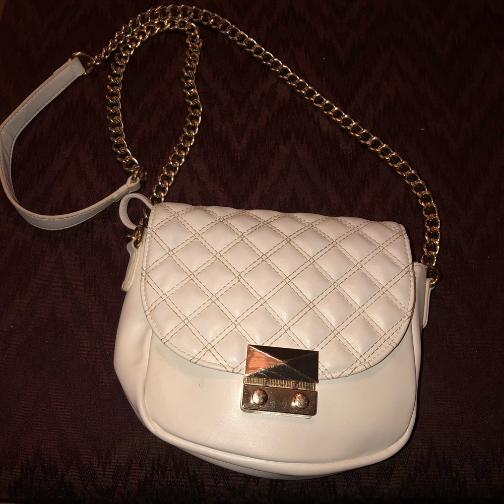 Forever 21 white bag with chain strap